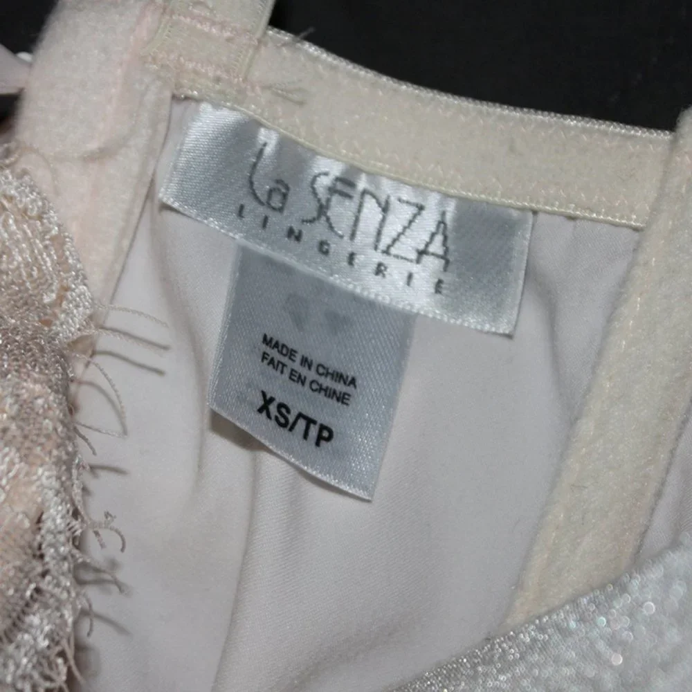 Bustier - Picture 3 of 4